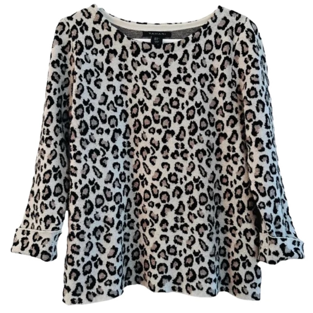 TAHARI Gray Leopard Print 3/4 Cuff Sleeve Sweater Size SMALL